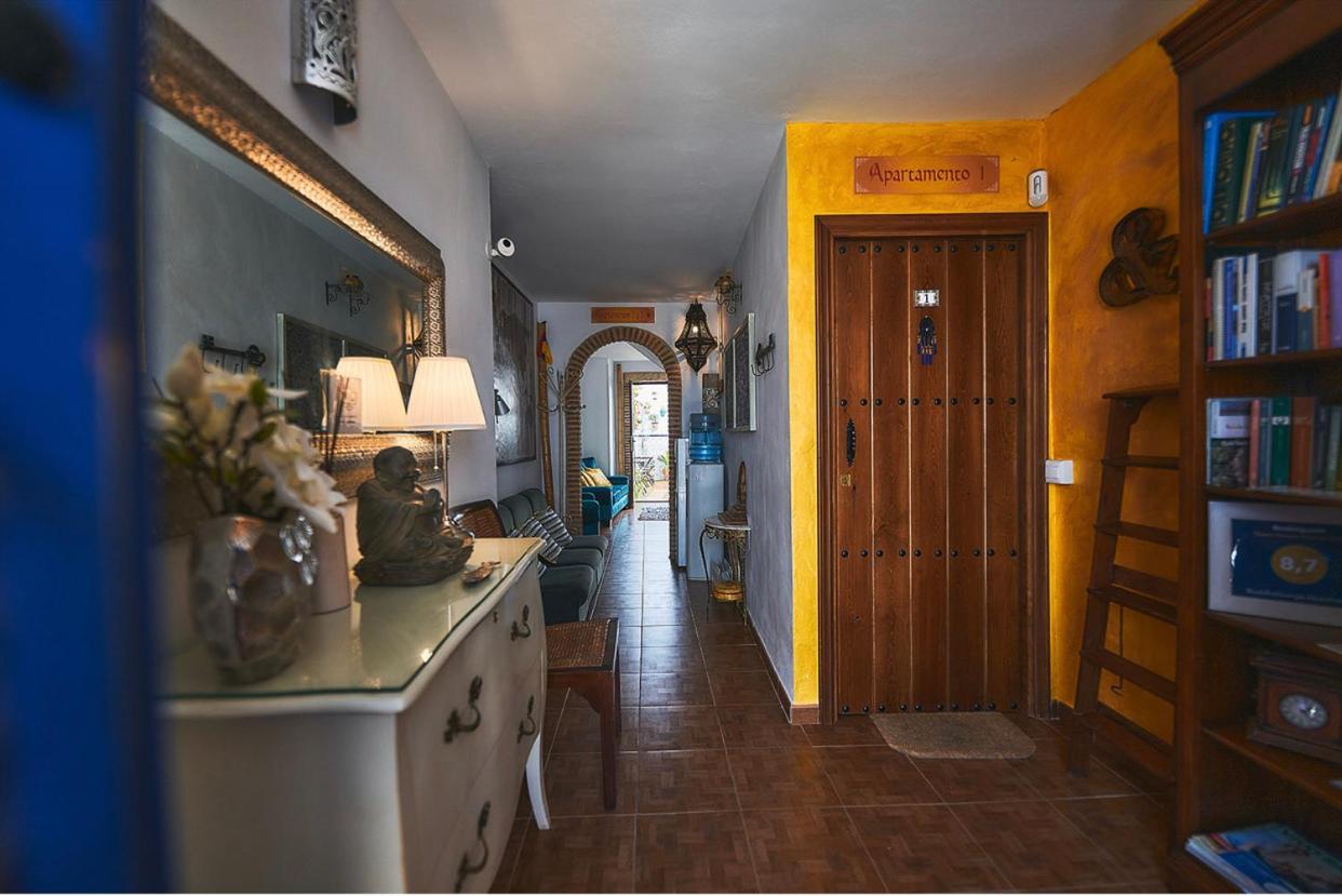 Buddhalounge Apartments Ронда Екстериор снимка